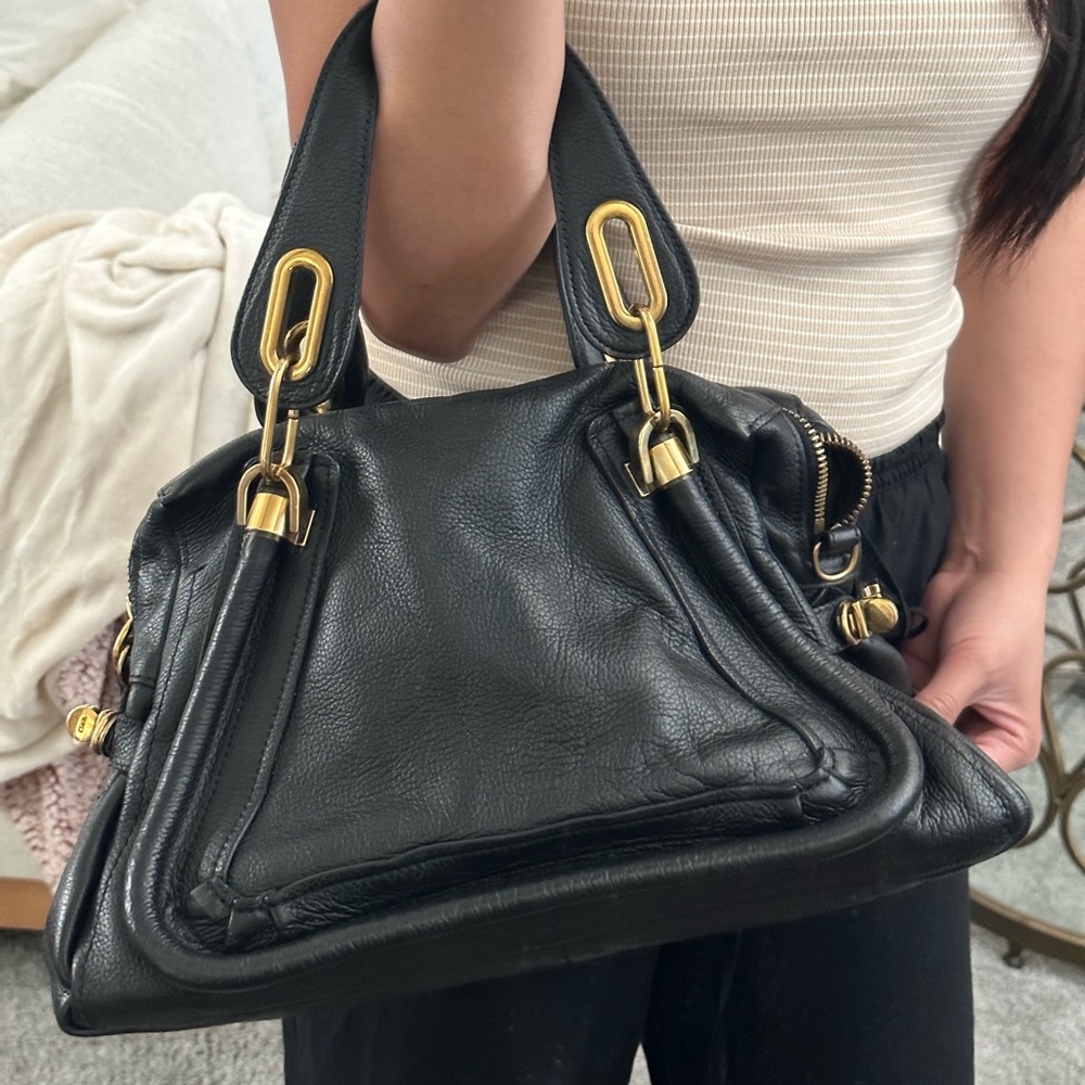 Chloe - Paraty Medium Shoulder Bag Black